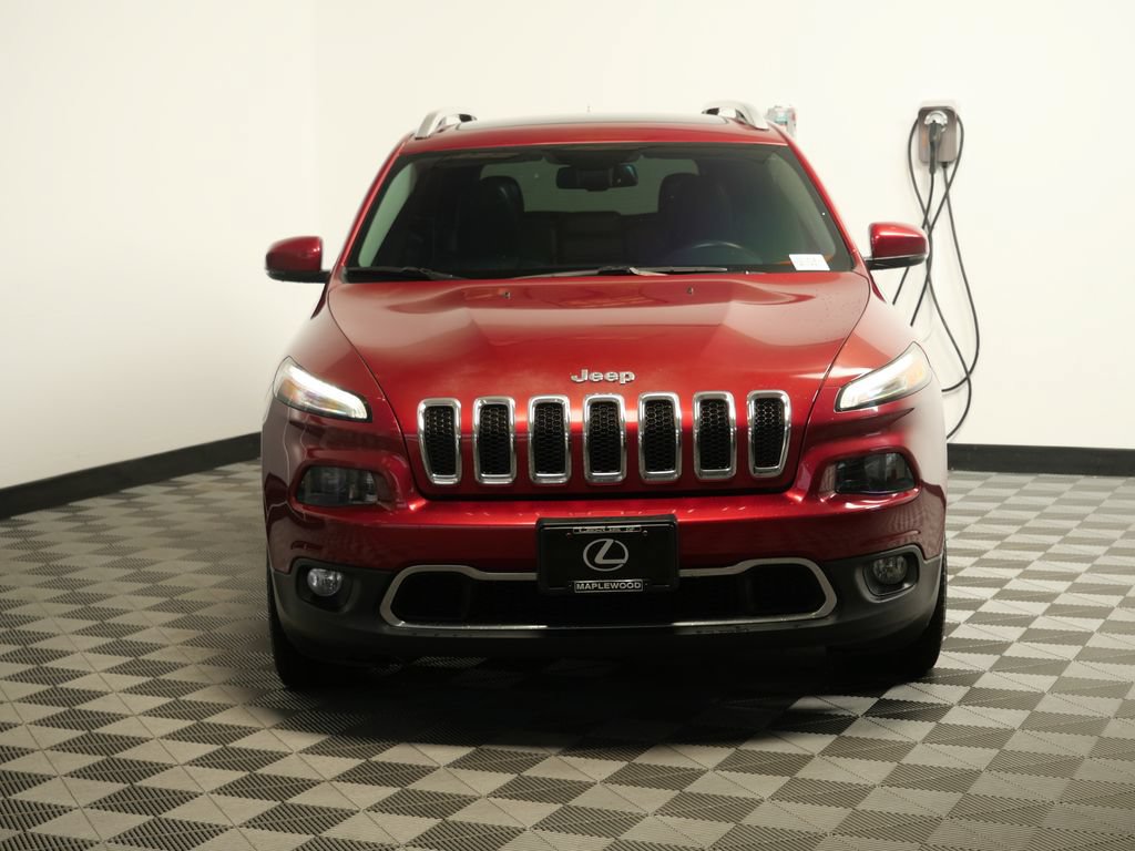 Used 2016 Jeep Cherokee Limited FWD image 2
