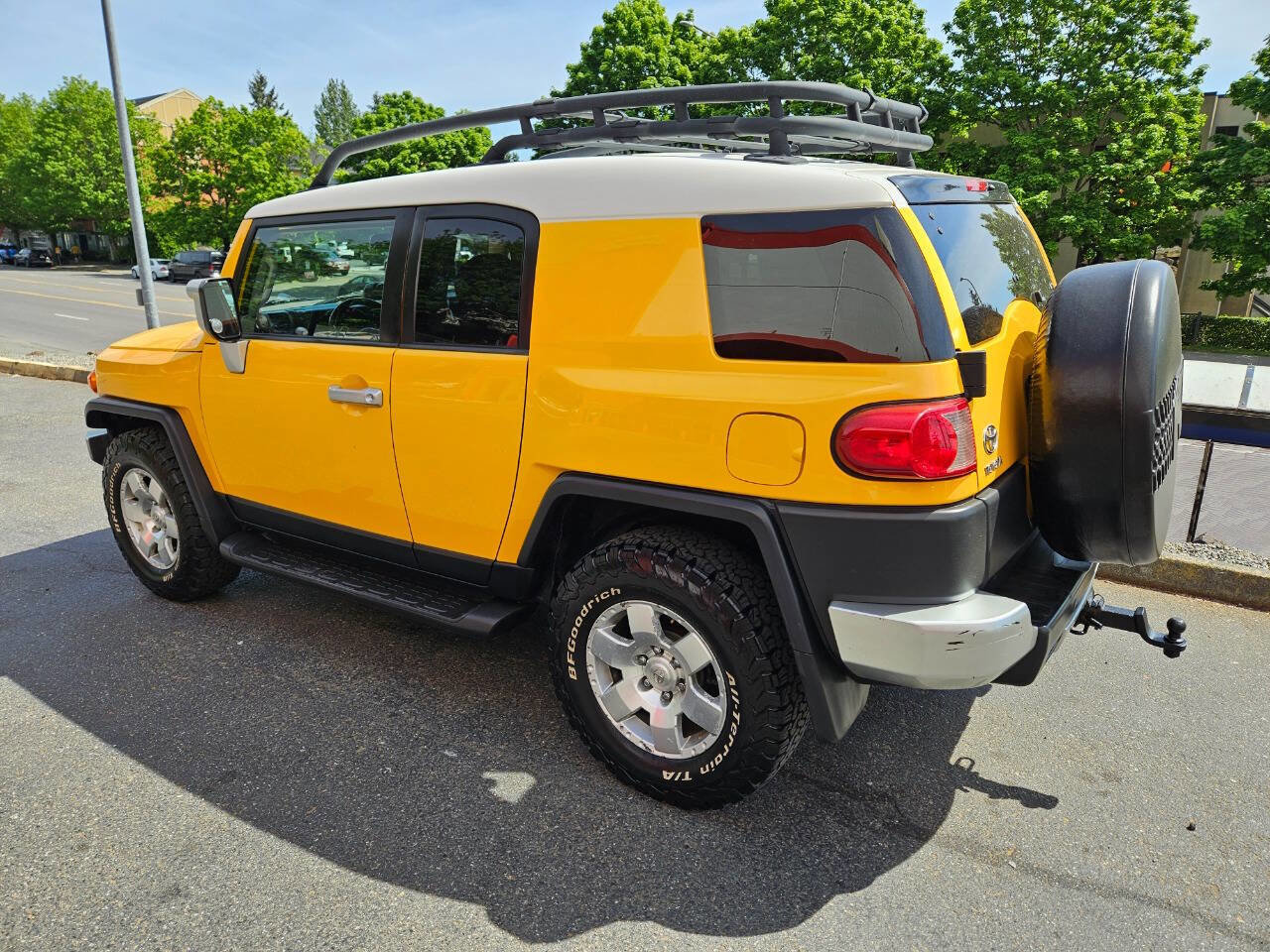 Used 2007 Toyota FJ Cruiser 4WD image 3