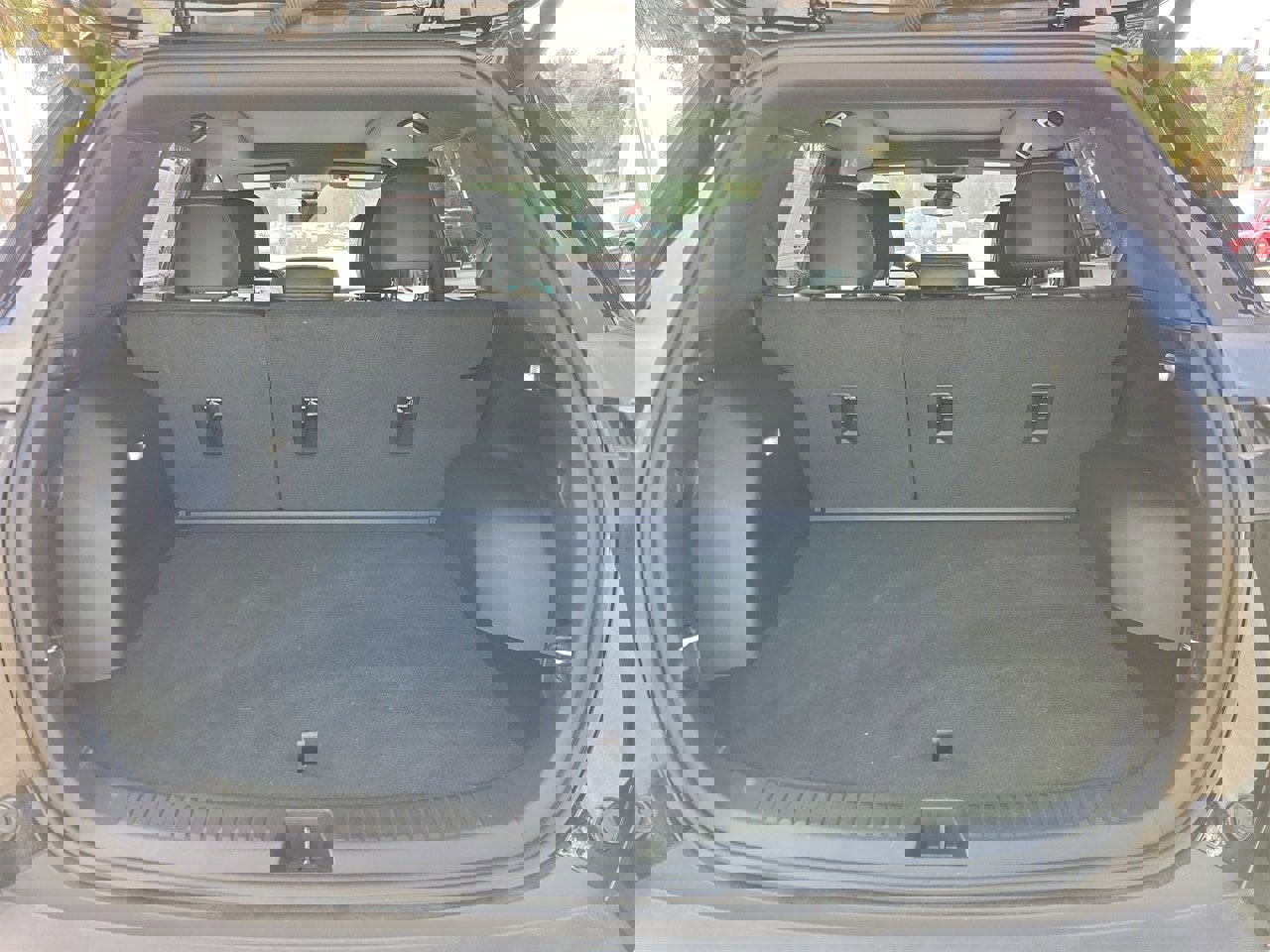 Used 2025 Chevrolet Equinox RS w/ Convenience Package III image 8