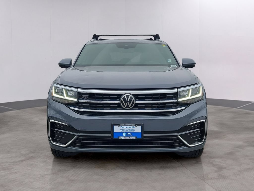 Used 2022 Volkswagen Atlas Cross Sport SEL R-Line AWD/4WD image 2