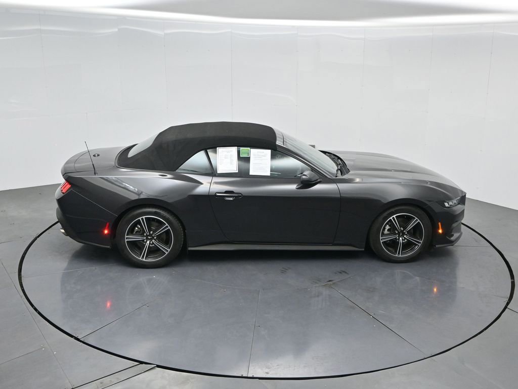 Used 2024 Ford Mustang Convertible image 50