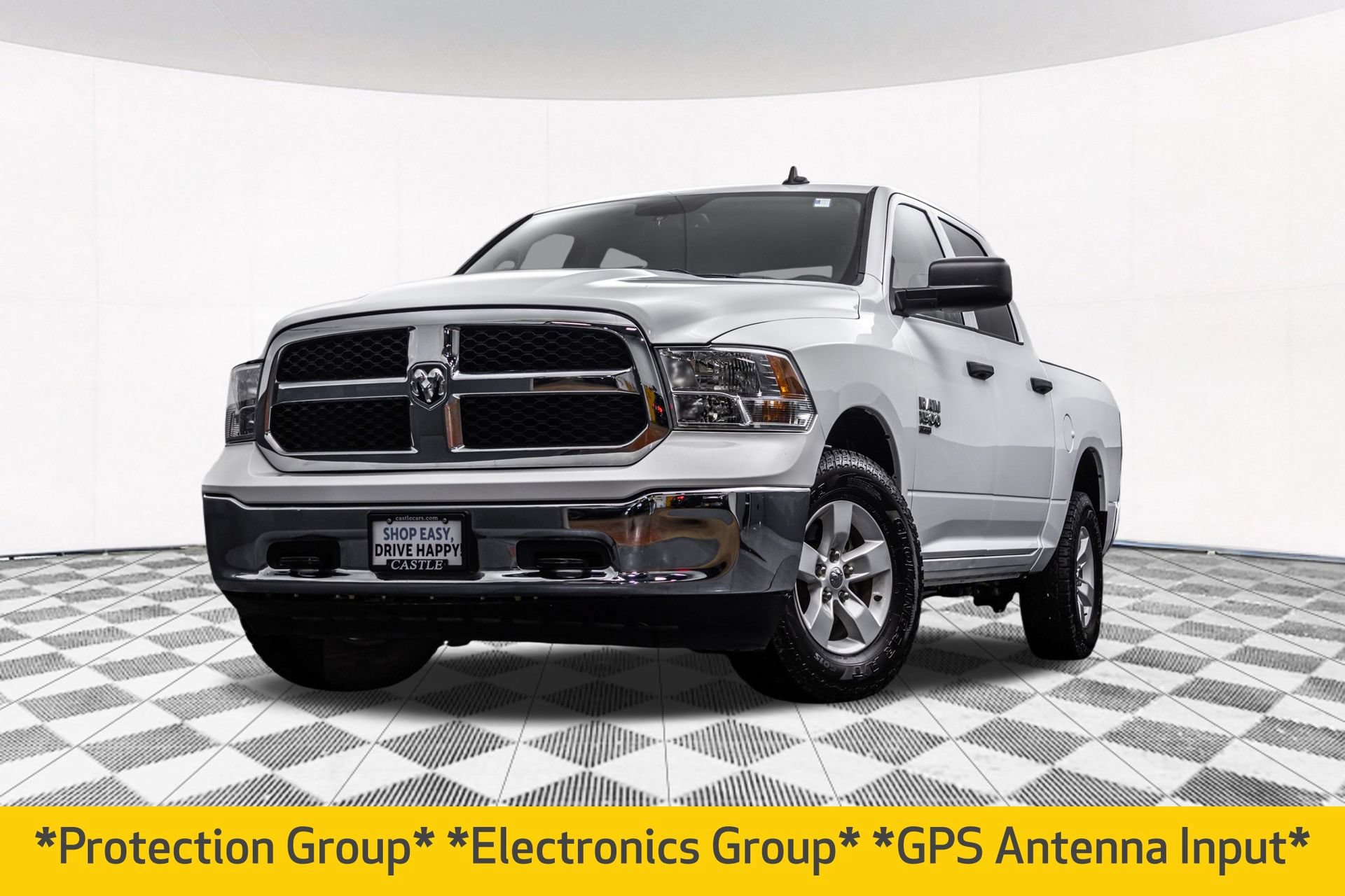 Used 2022 RAM 1500 Classic SLT w/ Electronics Group AWD/4WD image 2