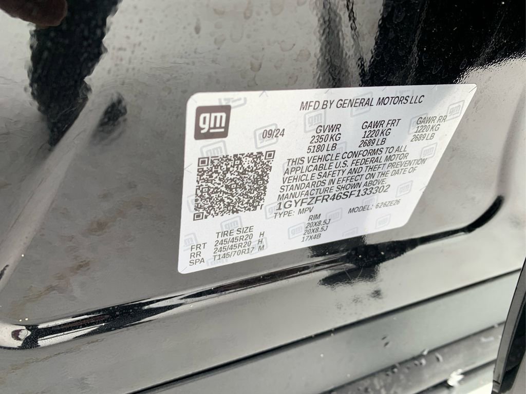 Used 2025 Cadillac XT4 Sport image 22