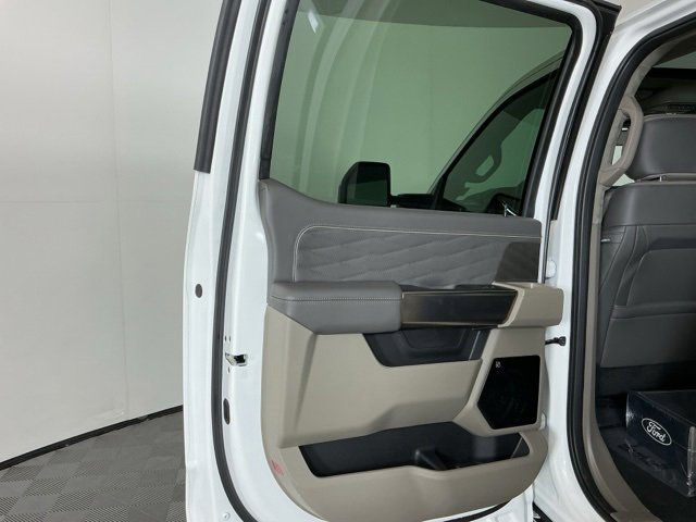 New 2026 Ford F350 Platinum image 31