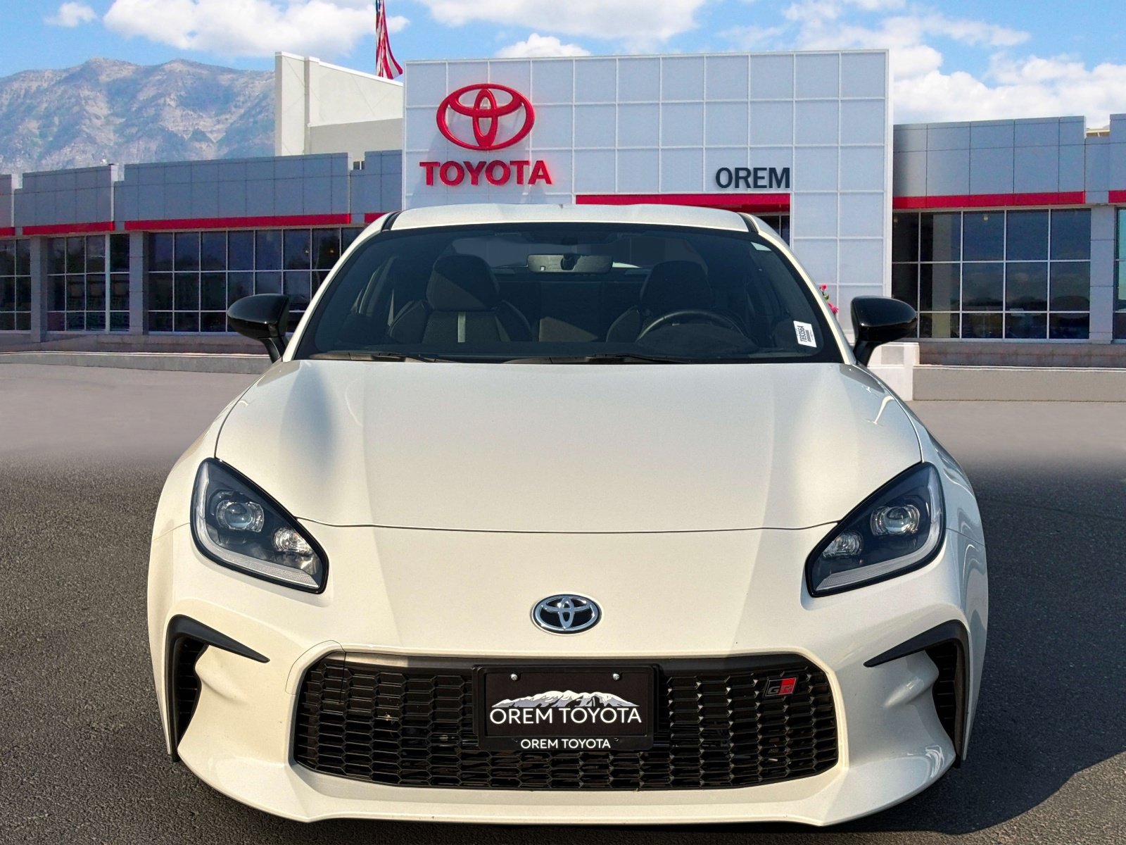 Used 2025 Toyota GR86 Premium w/ ALL Weather Mat Package (TMS) RWD video 2