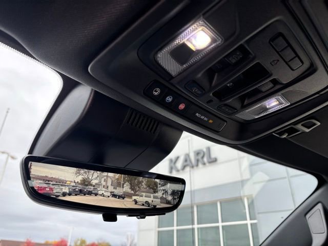 Used 2024 Chevrolet Silverado 1500 High Country w/ High Country Premium Package image 25