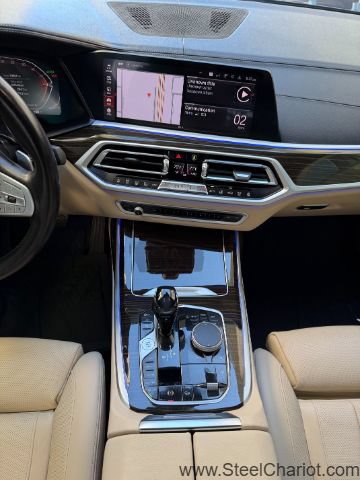 Used 2021 BMW X7 xDrive40i w/ Premium Package AWD/4WD image 25