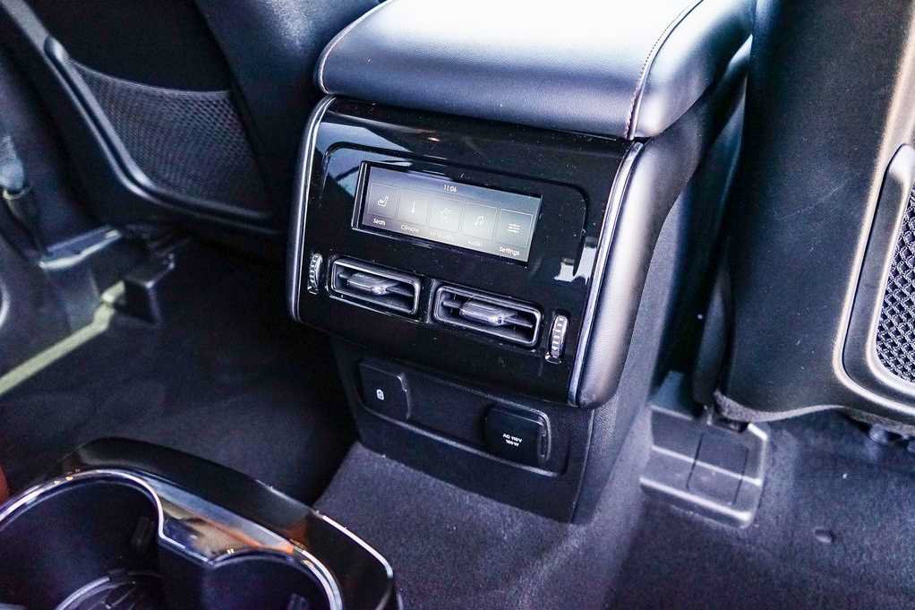 Used 2022 Lincoln Aviator Reserve w/ Equipment Group 201A AWD/4WD image 16