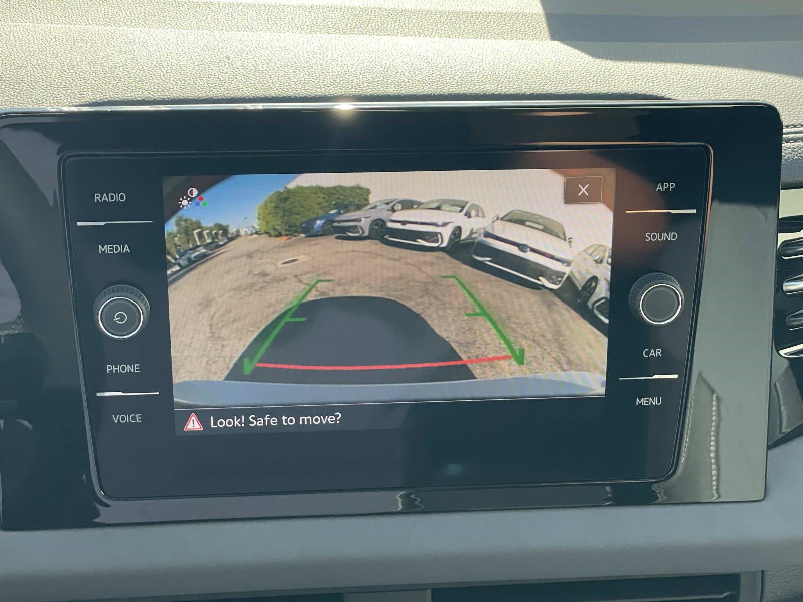 New 2027 Volkswagen Jetta SE FWD image 16