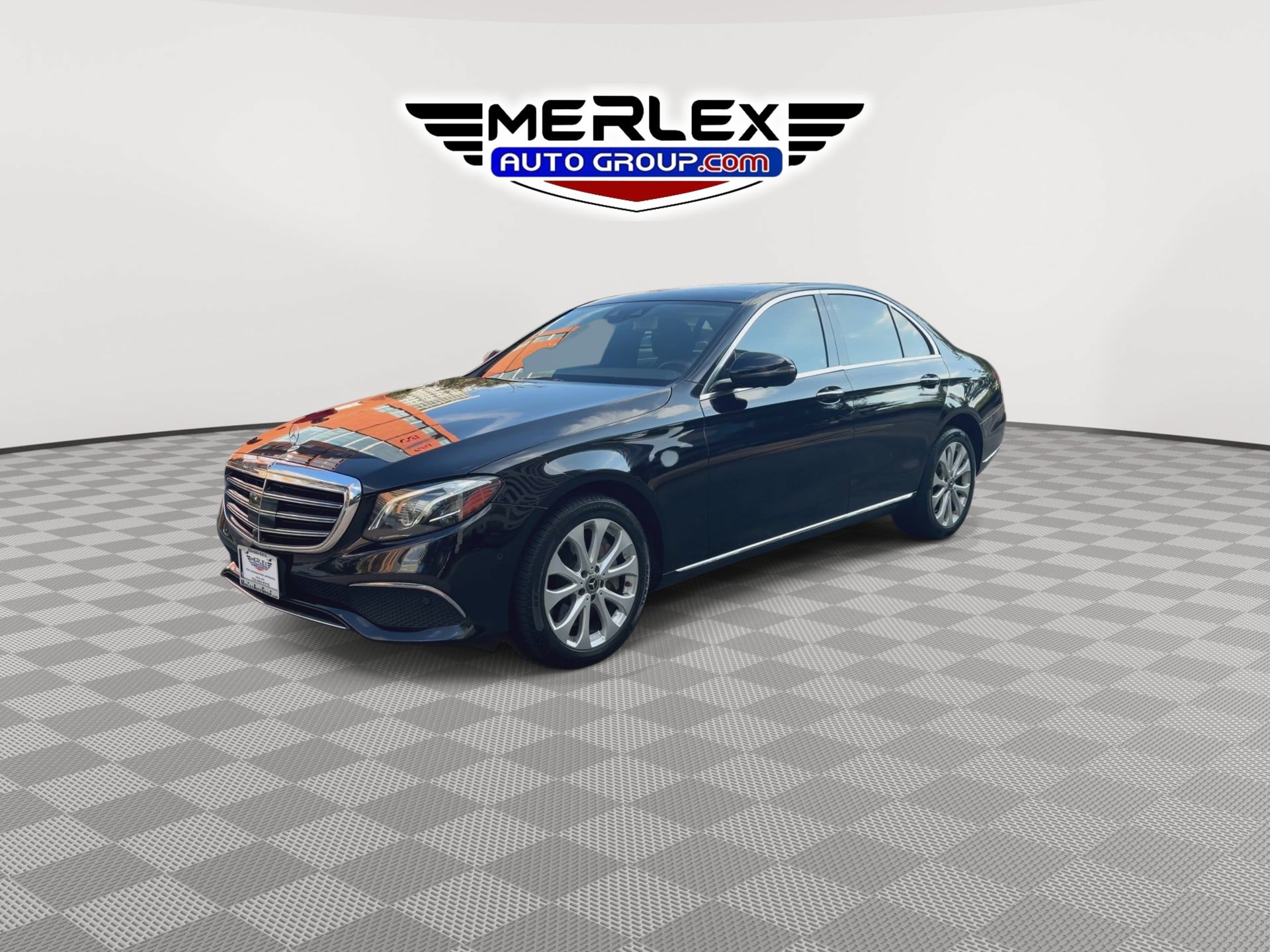 Used 2019 Mercedes-Benz E 450 4MATIC Sedan image 4
