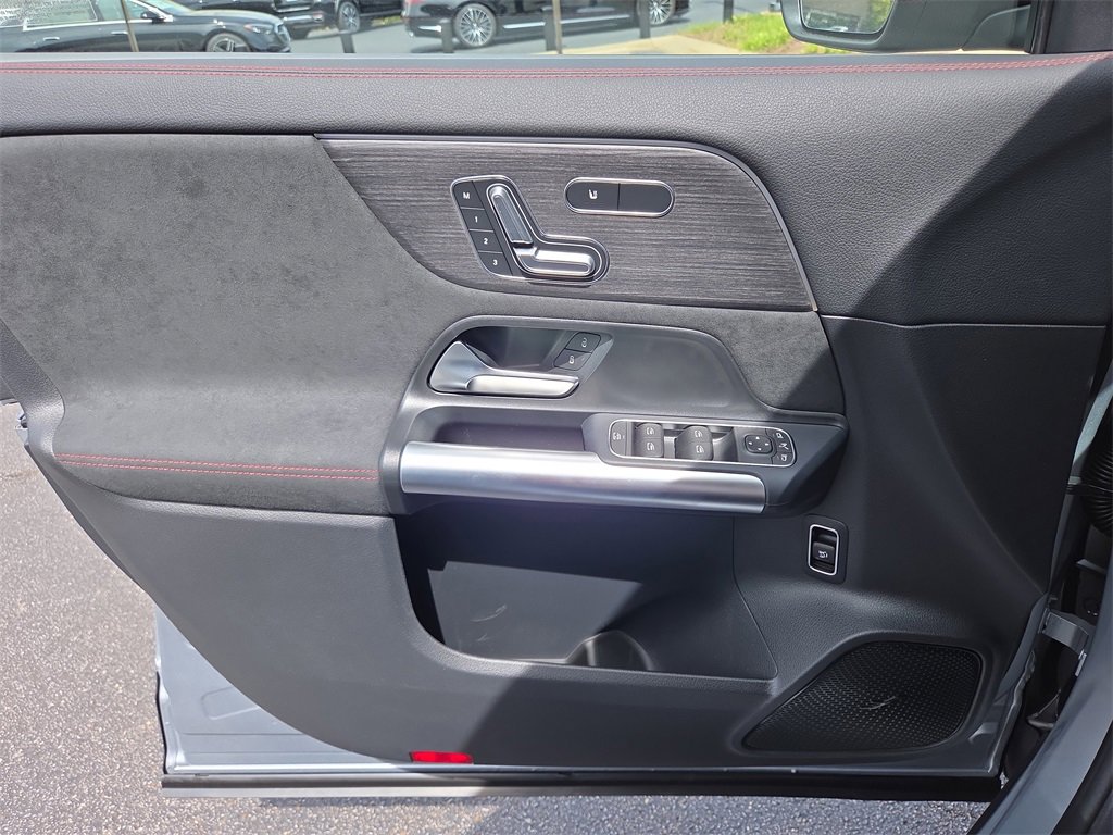 New 2026 Mercedes-Benz GLA 250 4MATIC image 19