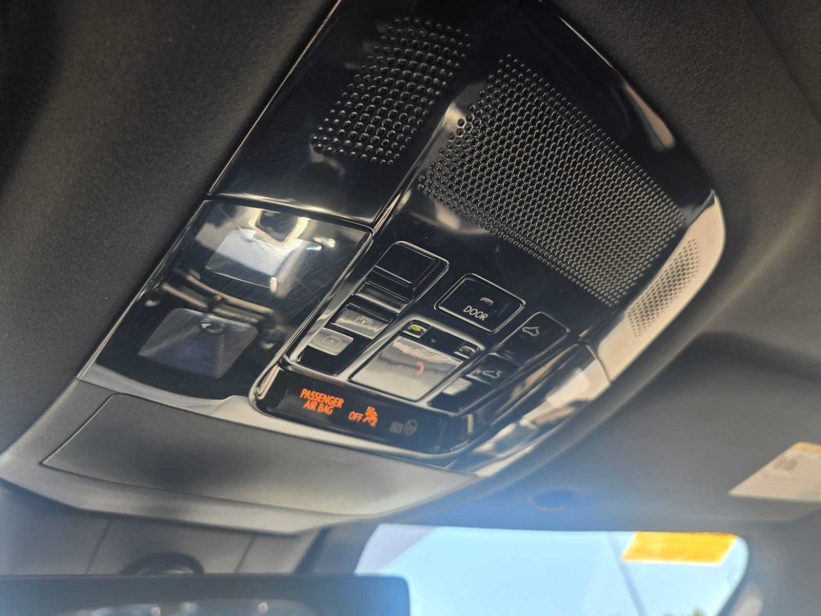 Used 2023 Lexus RX 500h F Sport w/ Cold Area Package AWD/4WD image 36