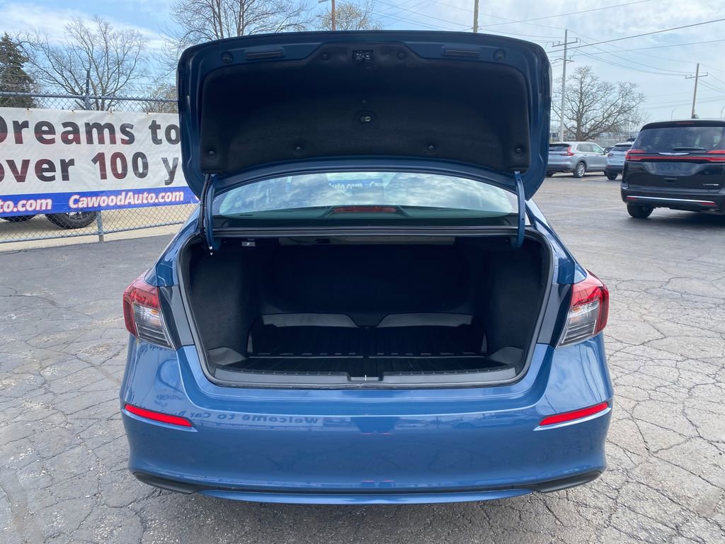 Used 2025 Honda Civic LX image 4