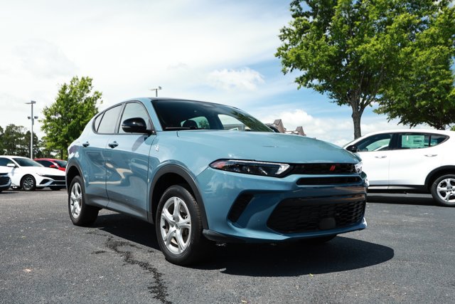 Used 2025 Dodge Hornet GT w/ GT Plus Package AWD/4WD image 3