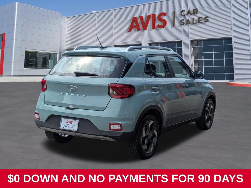 Used 2025 Hyundai Venue SEL FWD image 6