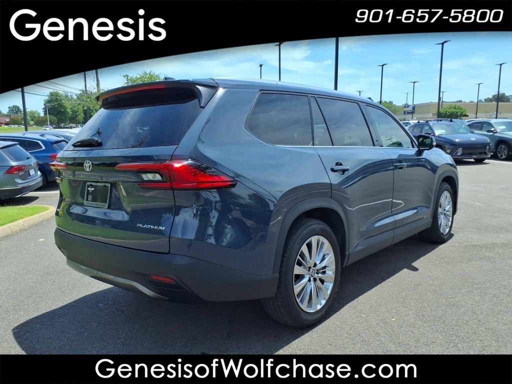 Used 2024 Toyota Grand Highlander AWD image 5