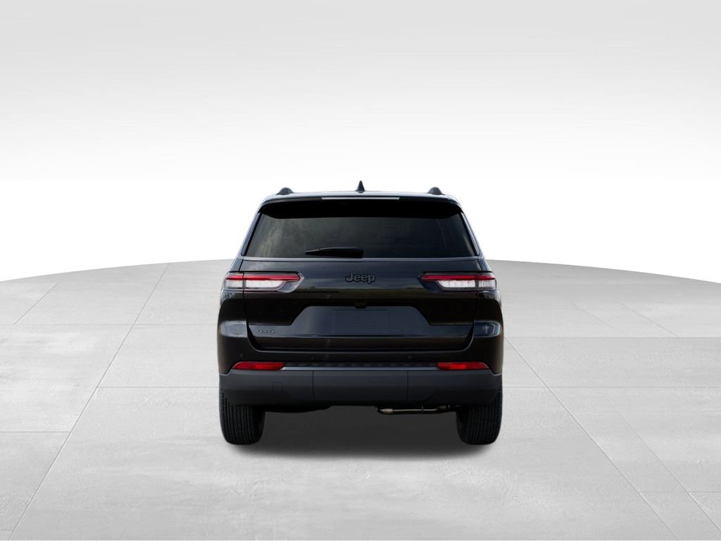 New 2026 Jeep Grand Cherokee L Laredo image 8