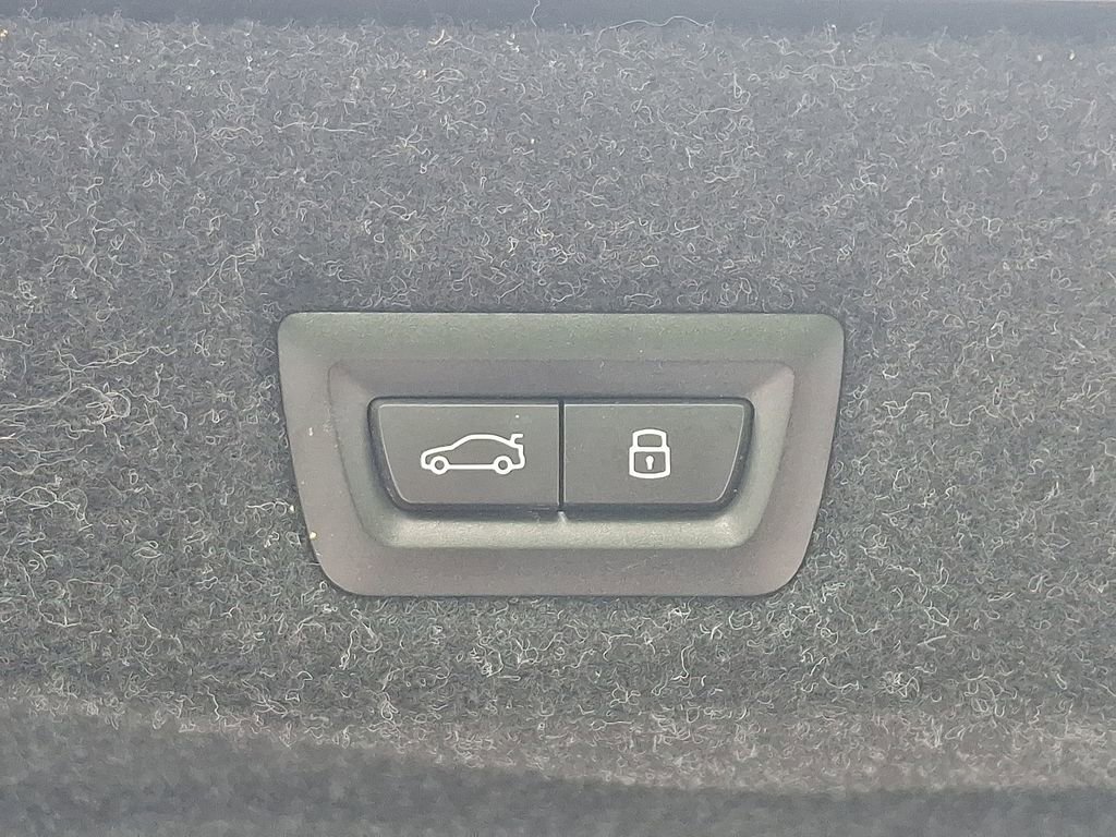 Used 2026 BMW 530i xDrive AWD/4WD image 29