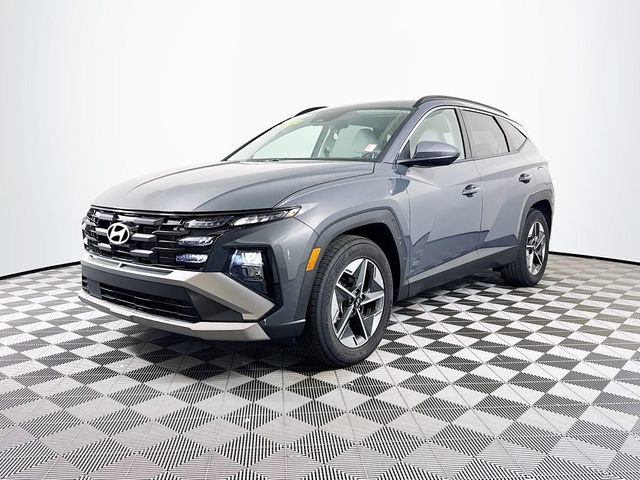 Certified 2025 Hyundai Tucson SEL image 2