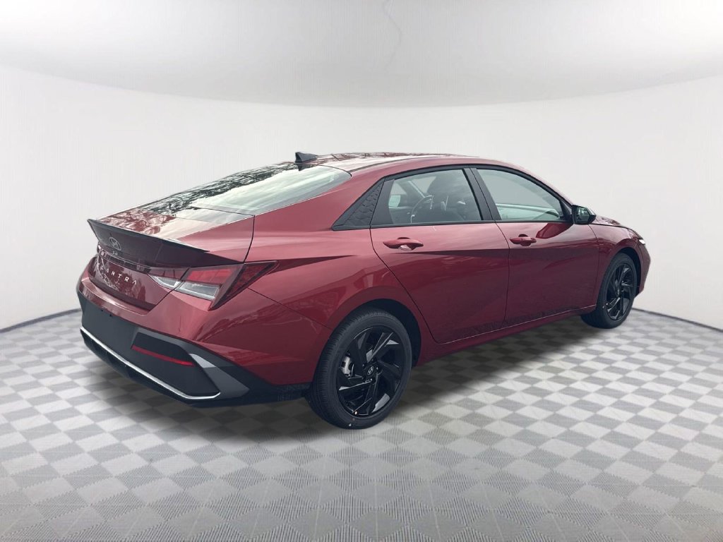 Certified 2026 Hyundai Elantra Sport w/ Cargo Package FWD image 5