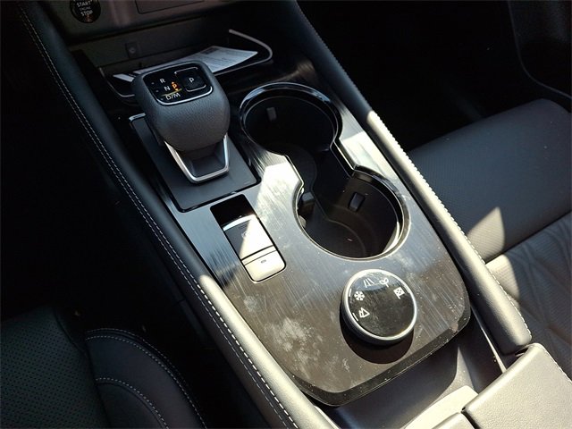 New 2026 Nissan Rogue Platinum image 7