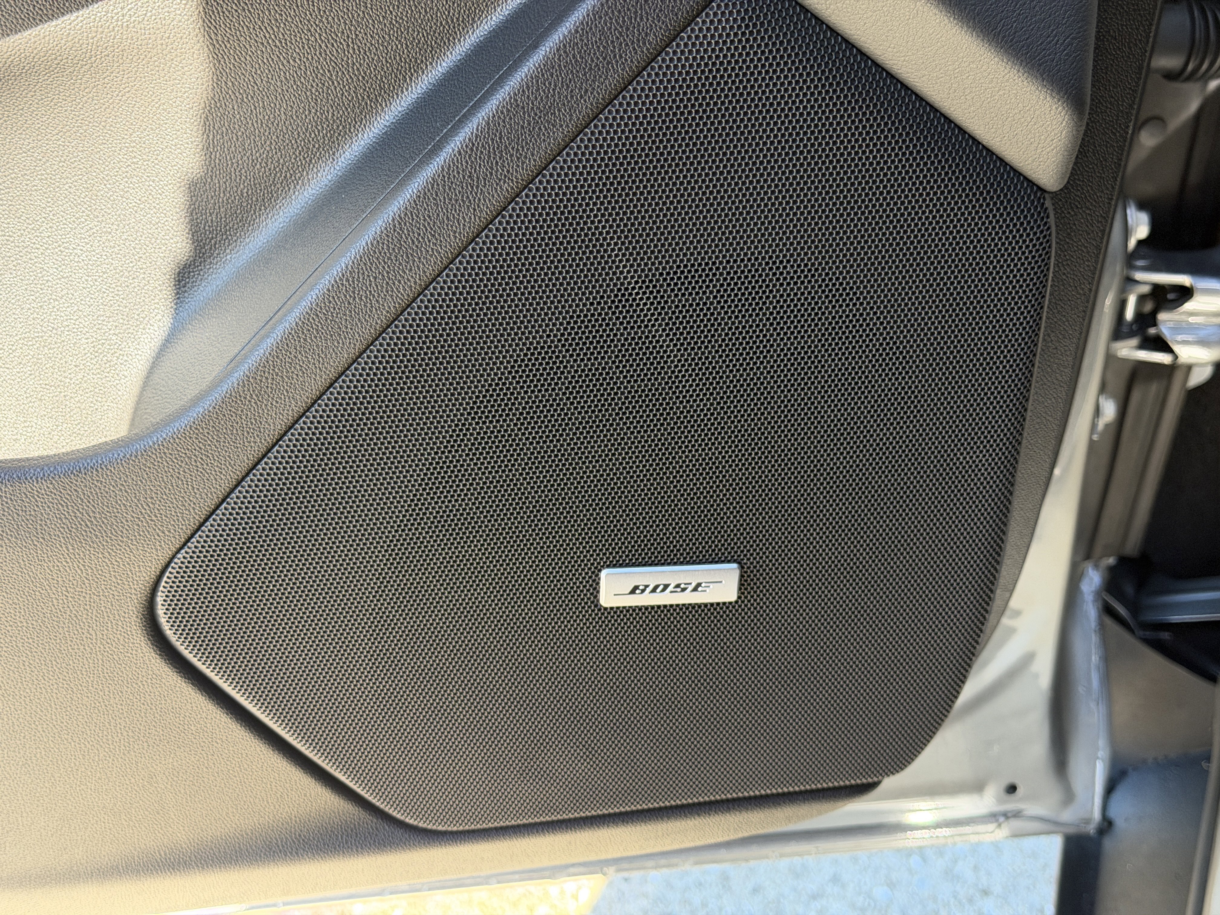 New 2026 Cadillac XT5 Luxury image 19