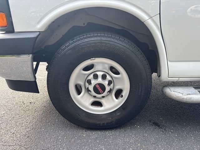 Used 2023 GMC Savana 2500 w/ Driver Convenience Package image 13