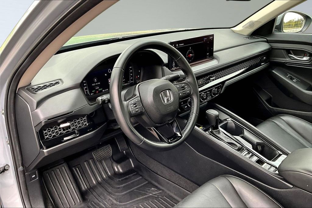 Used 2025 Honda Accord EX-L image 16