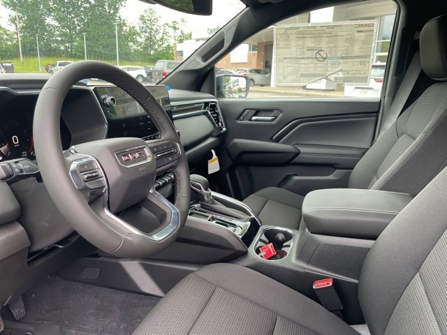 New 2025 GMC Canyon Elevation w/ Convenience Package image 4