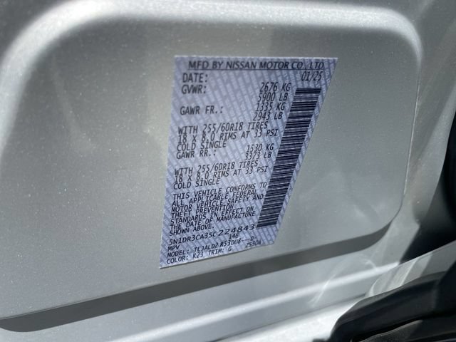 Used 2025 Nissan Pathfinder SL FWD image 34