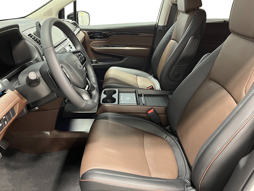 New 2027 Honda Odyssey Elite image 11