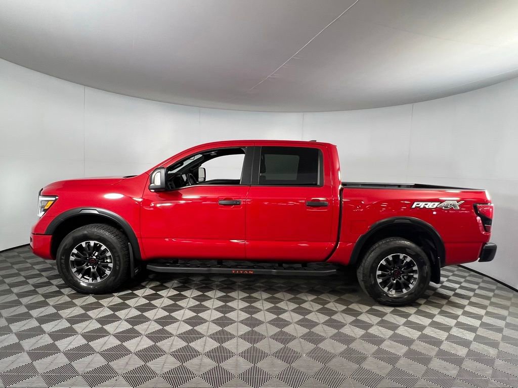 Used 2023 Nissan Titan PRO-4X w/ Off Road Protection Package image 9