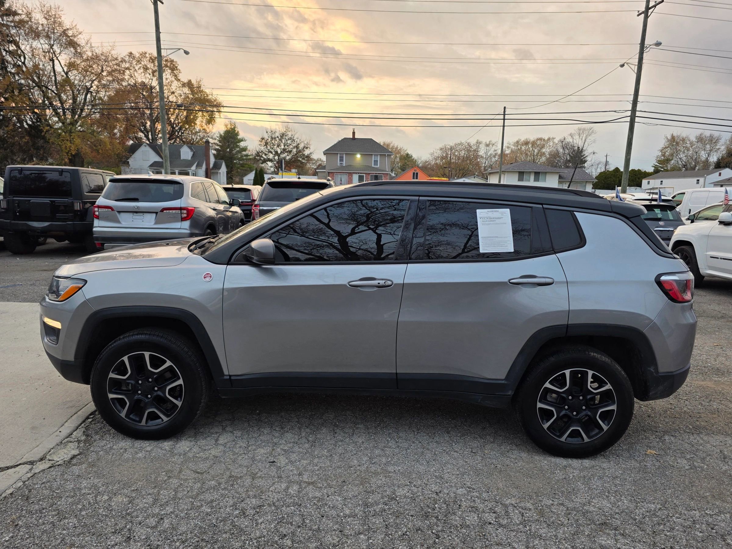 Used 2019 Jeep Compass Trailhawk image 5