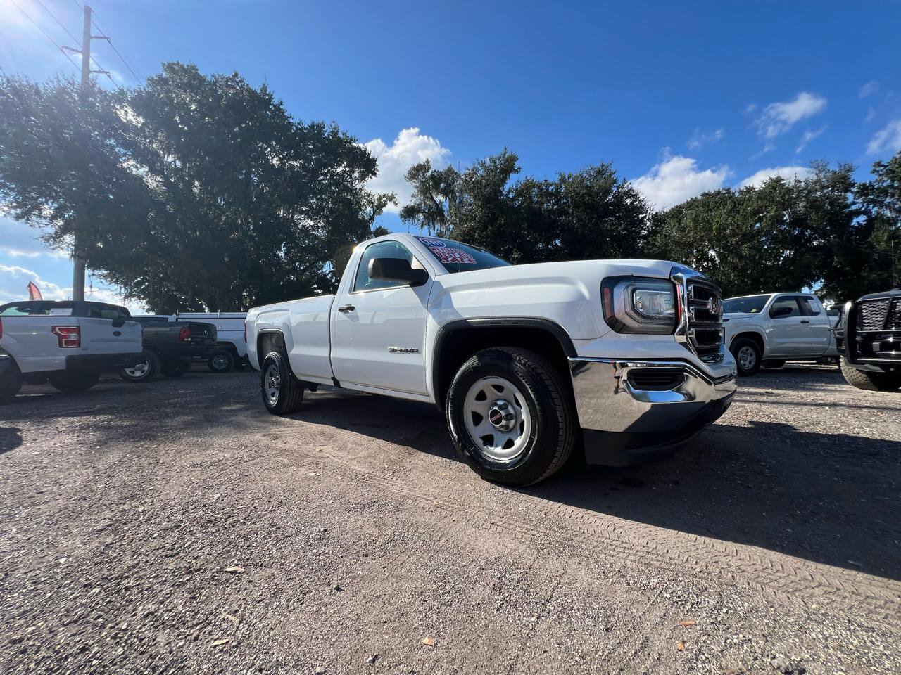 Used 2017 GMC Sierra 1500 2WD Regular Cab image 24