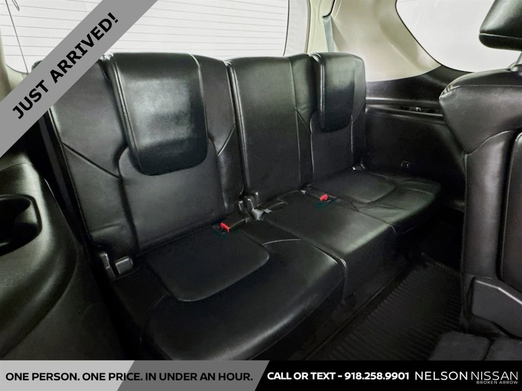 Certified 2020 Nissan Armada Platinum image 30