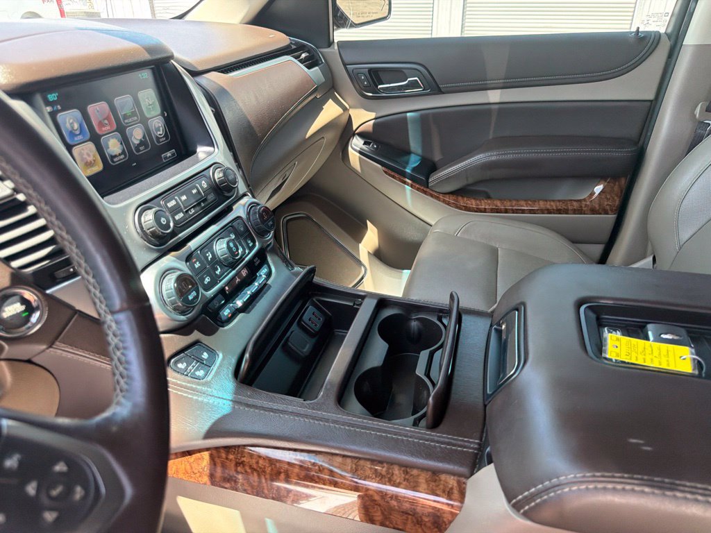 Used 2020 Chevrolet Suburban Premier w/ RST 6.2L Performance Edition AWD/4WD image 25