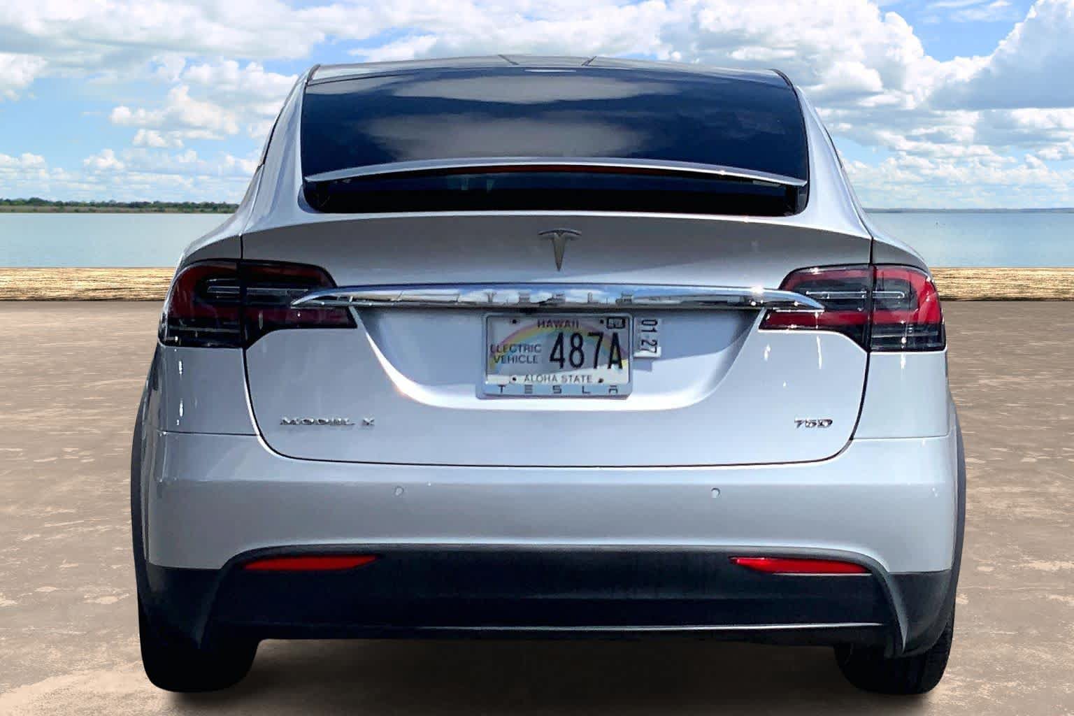 Used 2017 Tesla Model X 75D AWD/4WD image 5