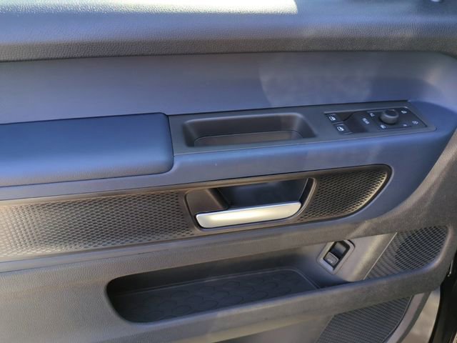 New 2025 Volkswagen ID. Buzz Pro S image 17