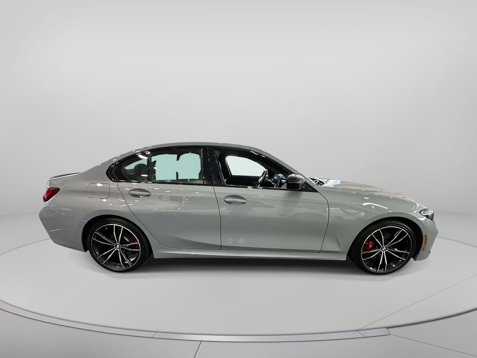Used 2023 BMW 330i xDrive Sedan w/ M Sport Package AWD/4WD image 5