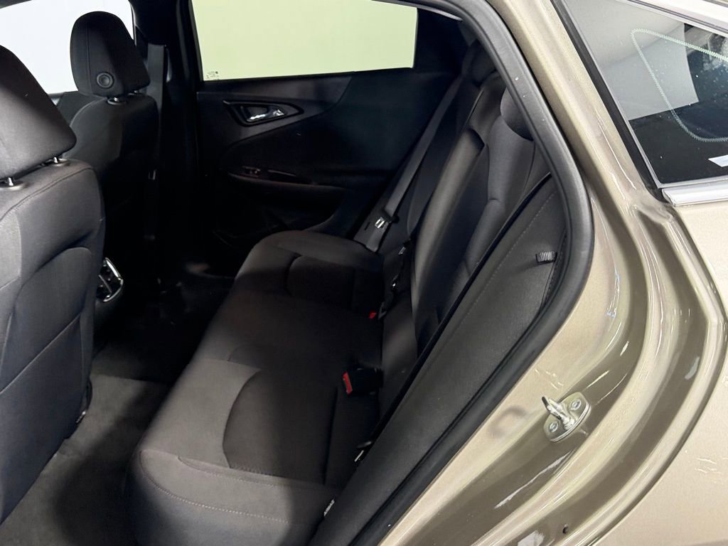 Used 2024 Chevrolet Malibu LT image 24