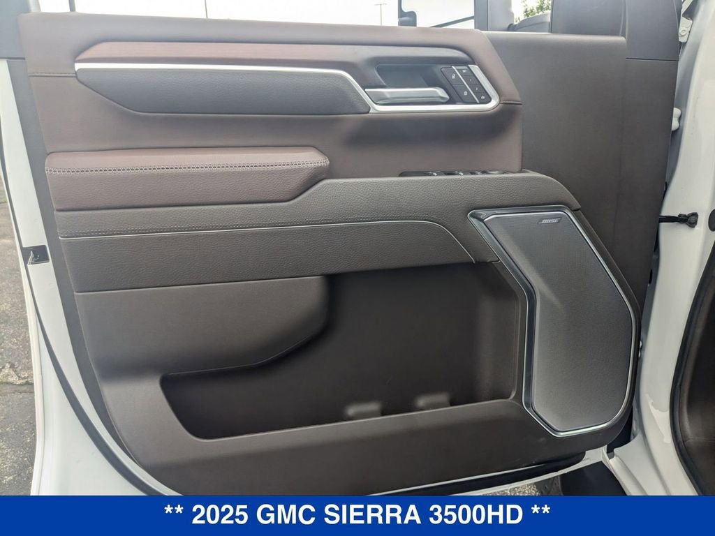 New 2025 GMC Sierra 3500 Denali w/ Denali Reserve Package image 11