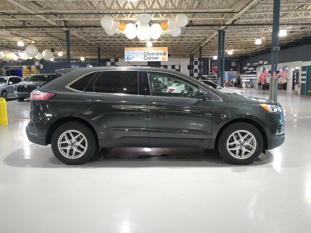 Used 2022 Ford Edge SEL w/ Convenience Package AWD/4WD image 7