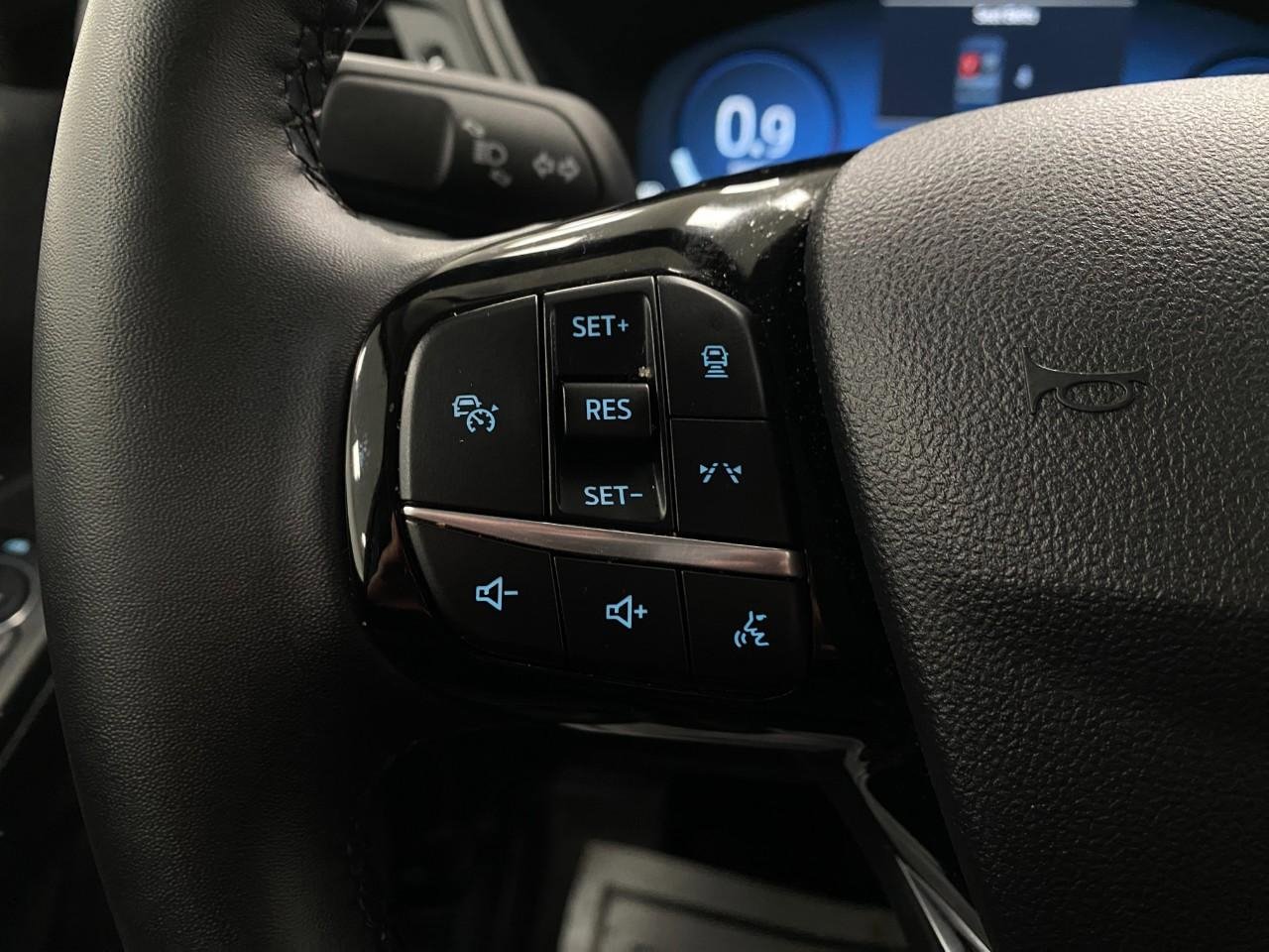 Used 2023 Ford Escape Active w/ Tech Pack #2 image 17