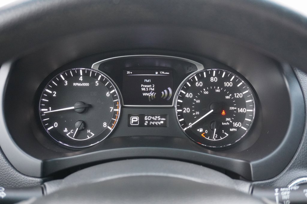 Used 2015 Nissan Altima 2.5 S w/ Special Edition Package image 10