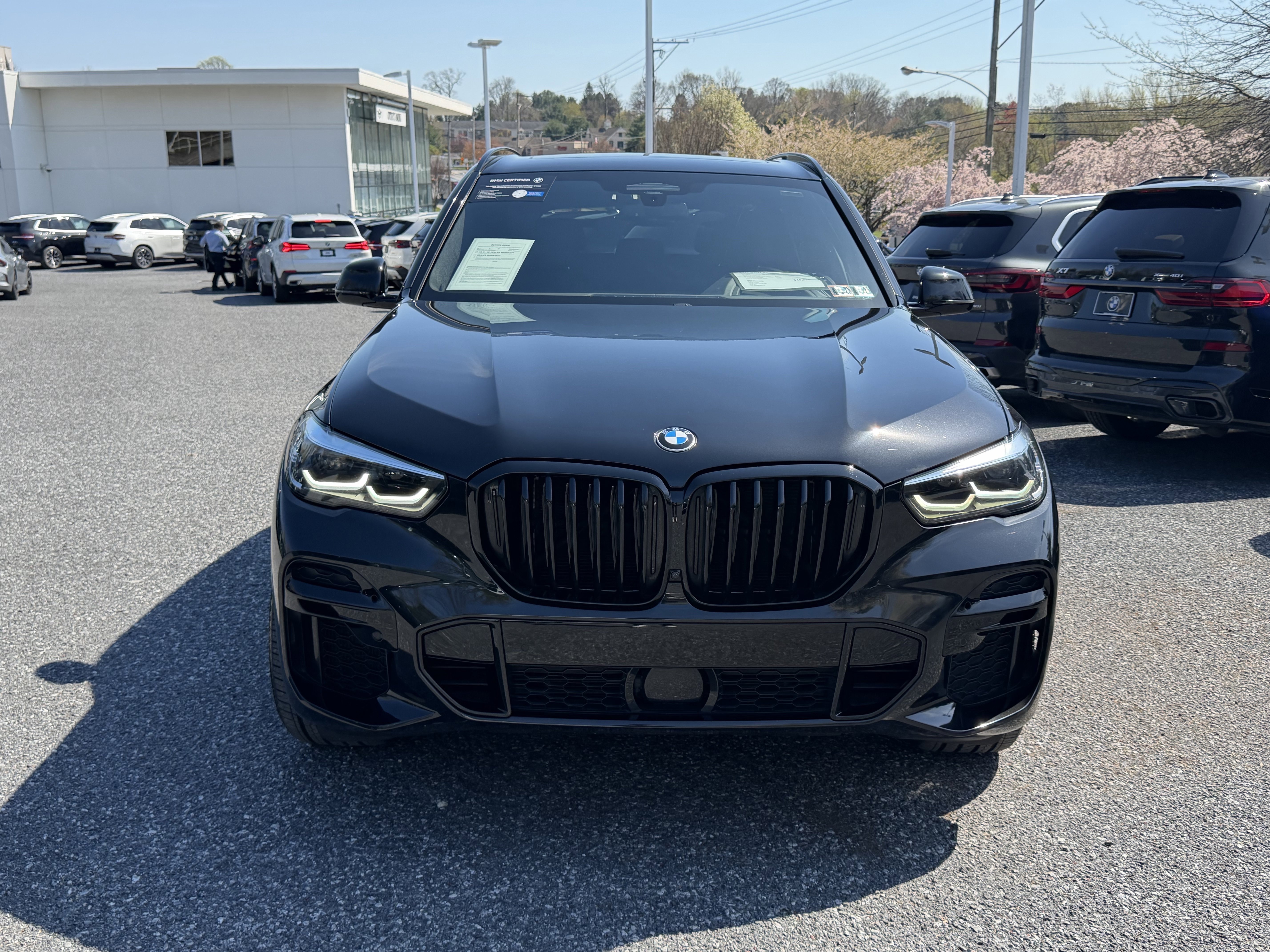 Certified 2022 BMW X5 M50i AWD/4WD image 2