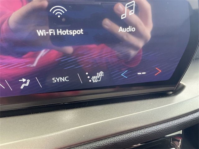 New 2026 Chevrolet Traverse LT w/ Midnight/Sport Edition image 33