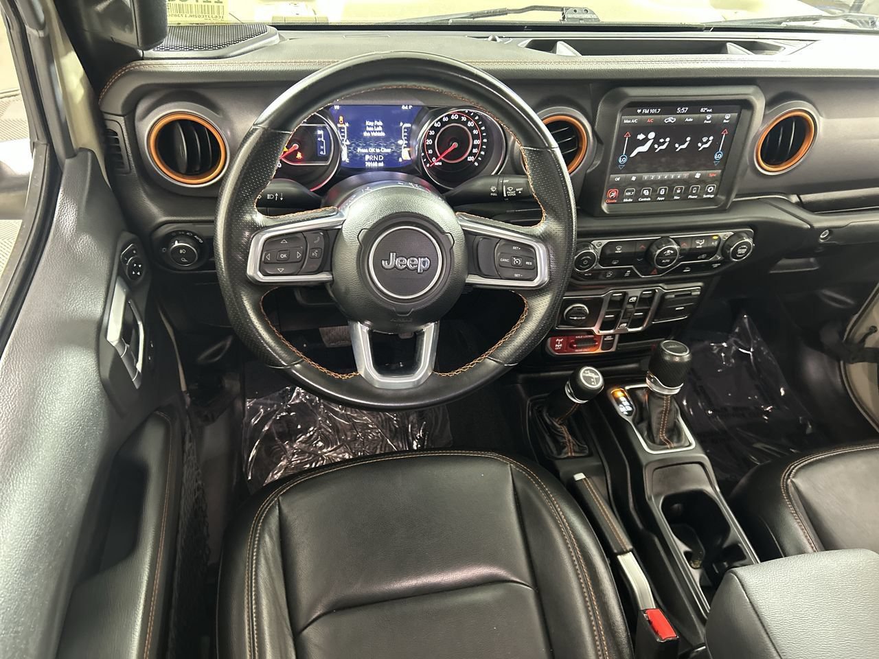 Used 2022 Jeep Gladiator Mojave w/ Trailer Tow Package AWD/4WD image 21