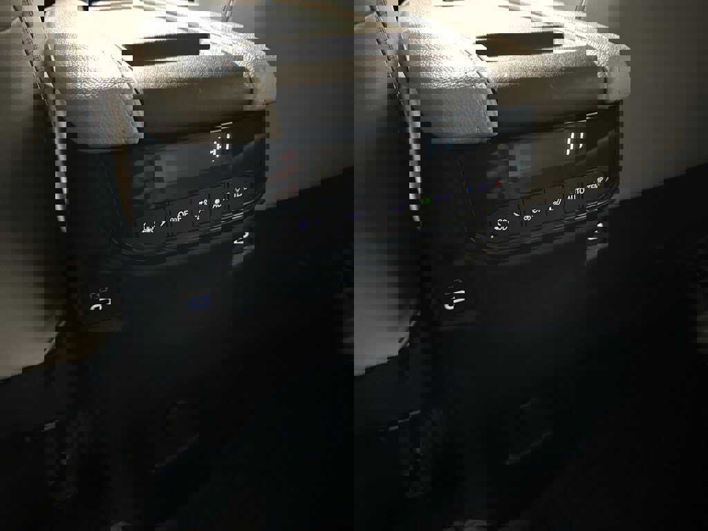 Used 2025 Toyota Grand Highlander AWD image 52