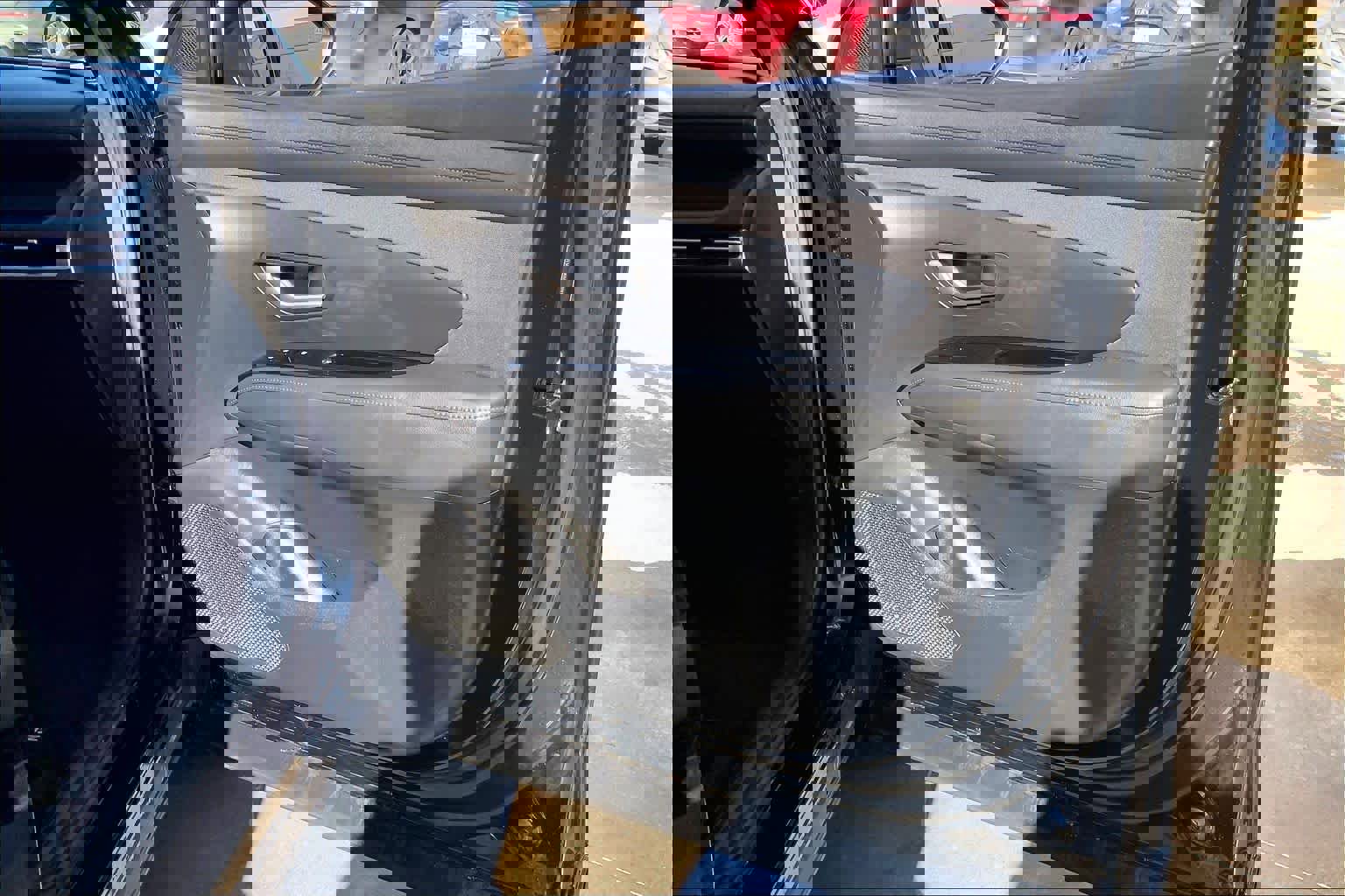 Used 2025 Hyundai Santa Cruz SEL image 23