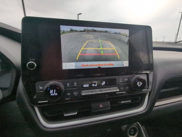 Certified 2024 Toyota Grand Highlander XLE image 16